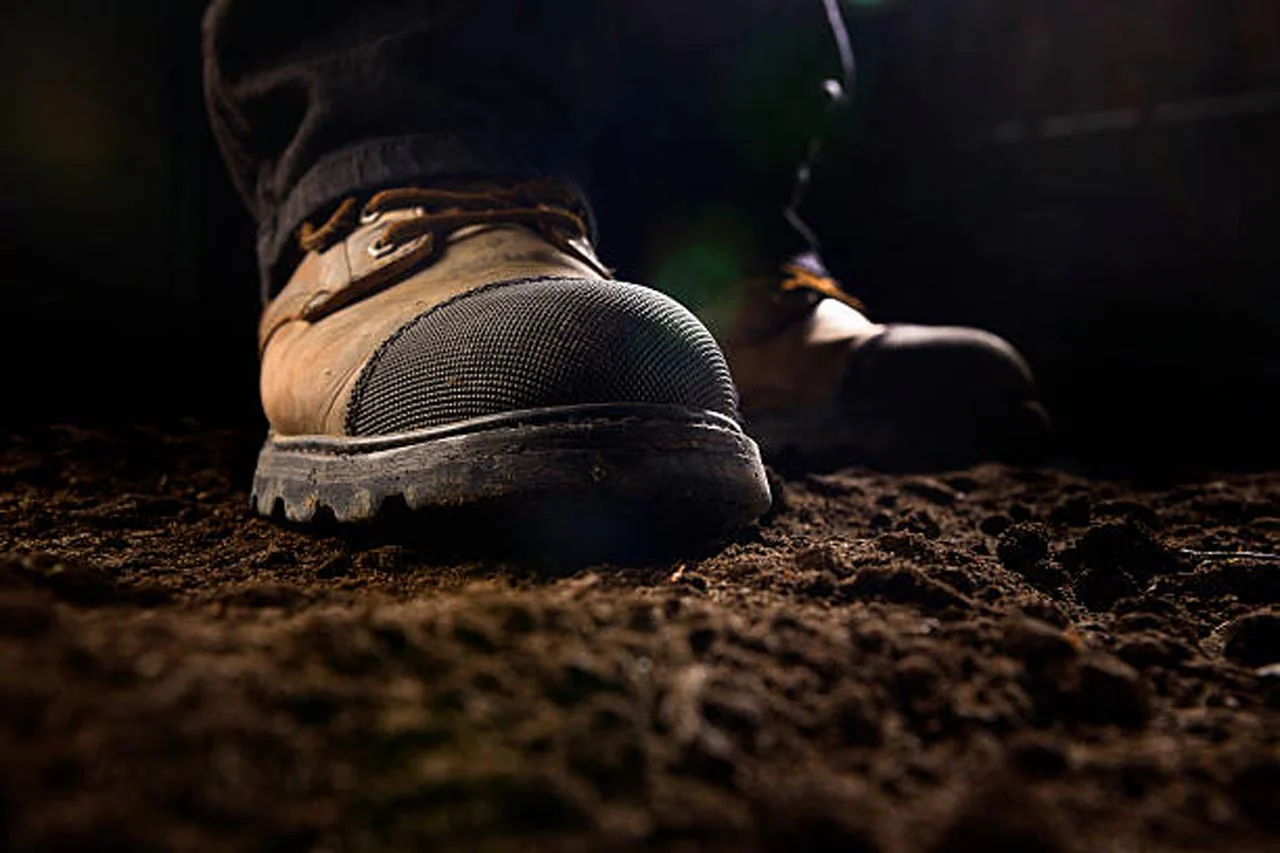 safety shoes banner