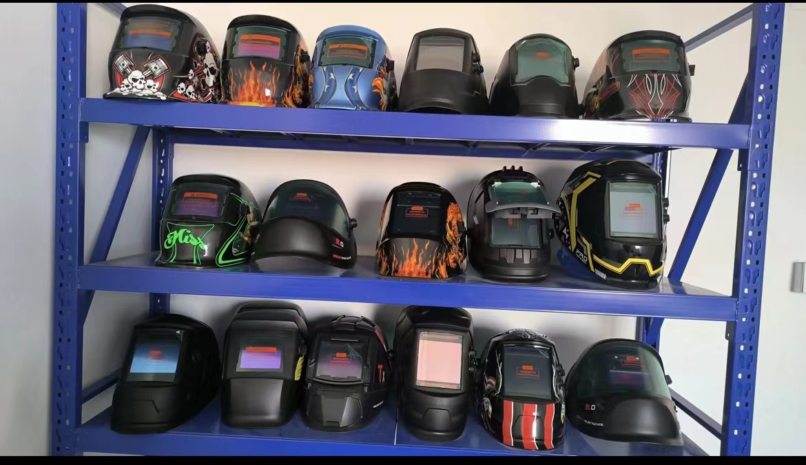 auto-darkening welding masks