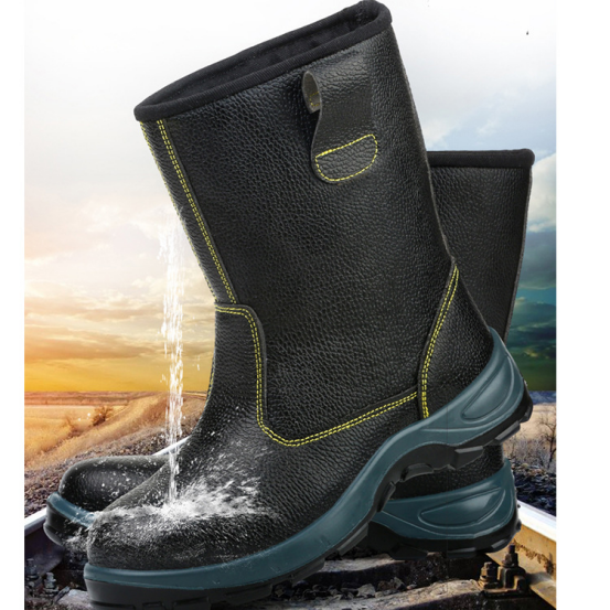 Chemical-Resistant Boots can resist various chemicals and solvents, ideal for environments where spills may occur.