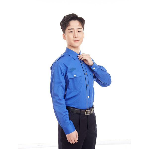 Security officer's shirt - Image 2