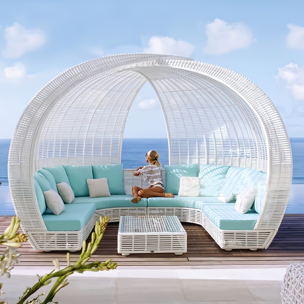 Outdoor Cabana Daybed