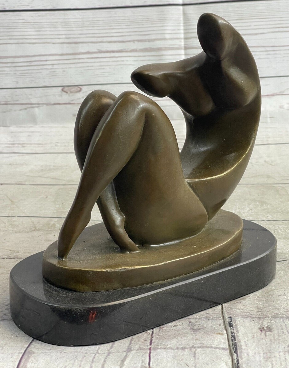 An application scenario or product detail of abstract bronze sculpture - Image 12