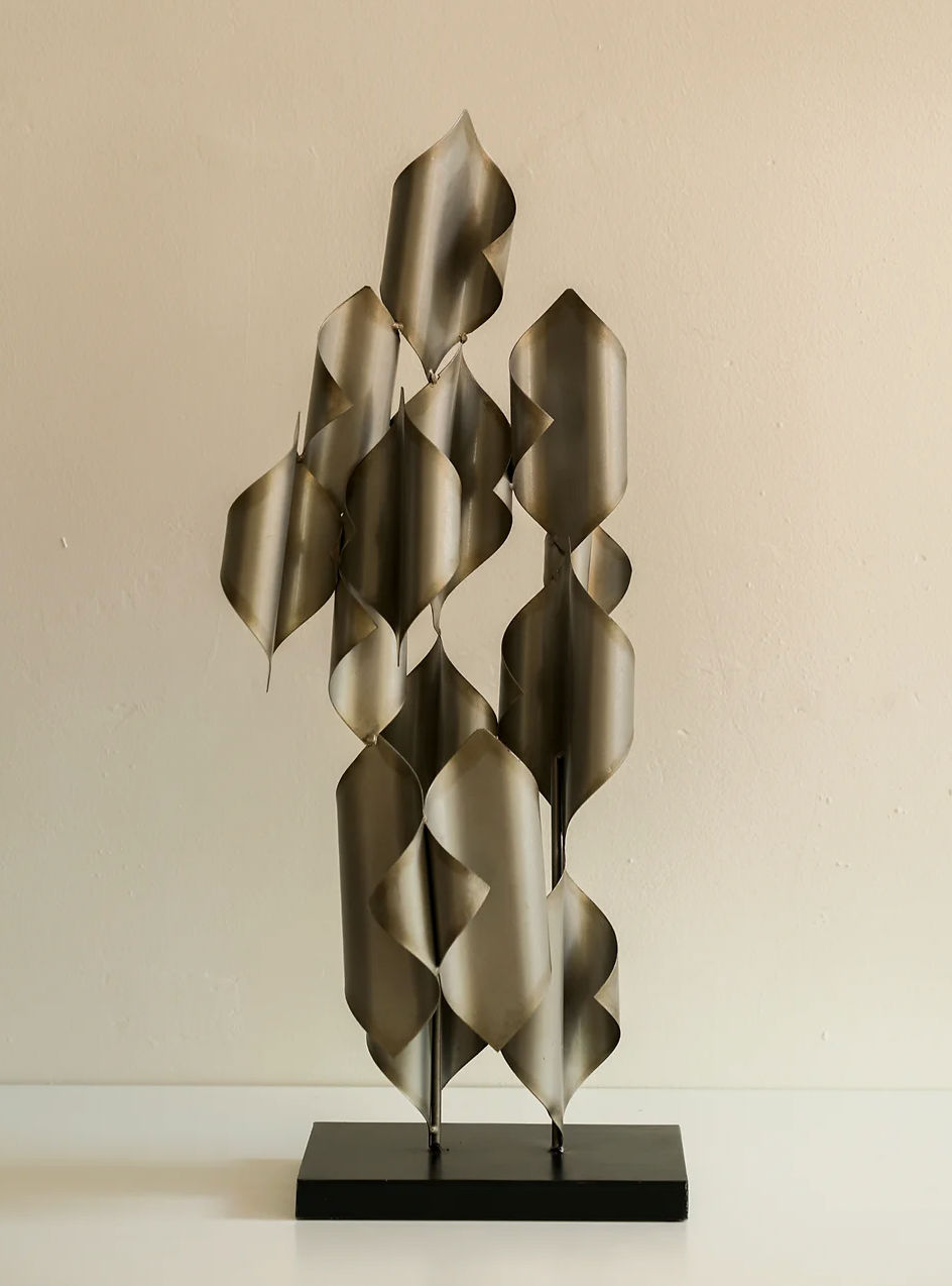 An application scenario or product detail of abstract metal sculpture - Image 2
