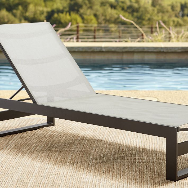 An application scenario or product detail of aluminum chaise lounge outdoor - Image 14