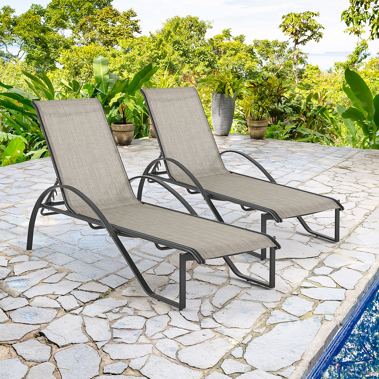 An application scenario or product detail of aluminum outdoor chaise lounge chairs - Image 8