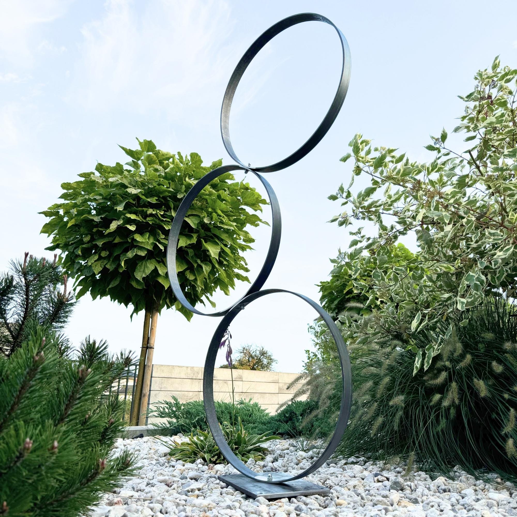 An application scenario or product detail of art garden sculpture - Image 3