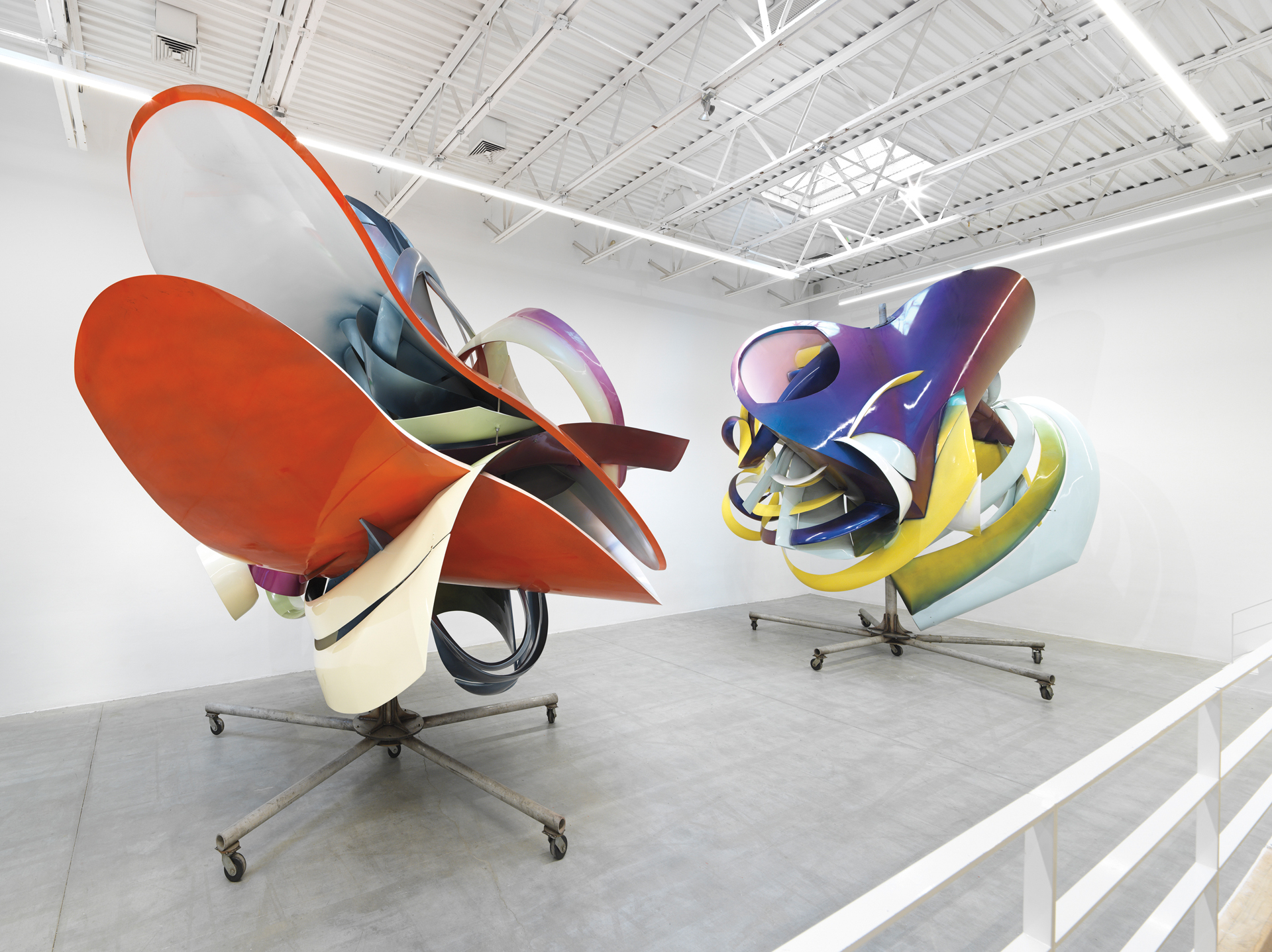 An application scenario or product detail of art sculpture - Image 12