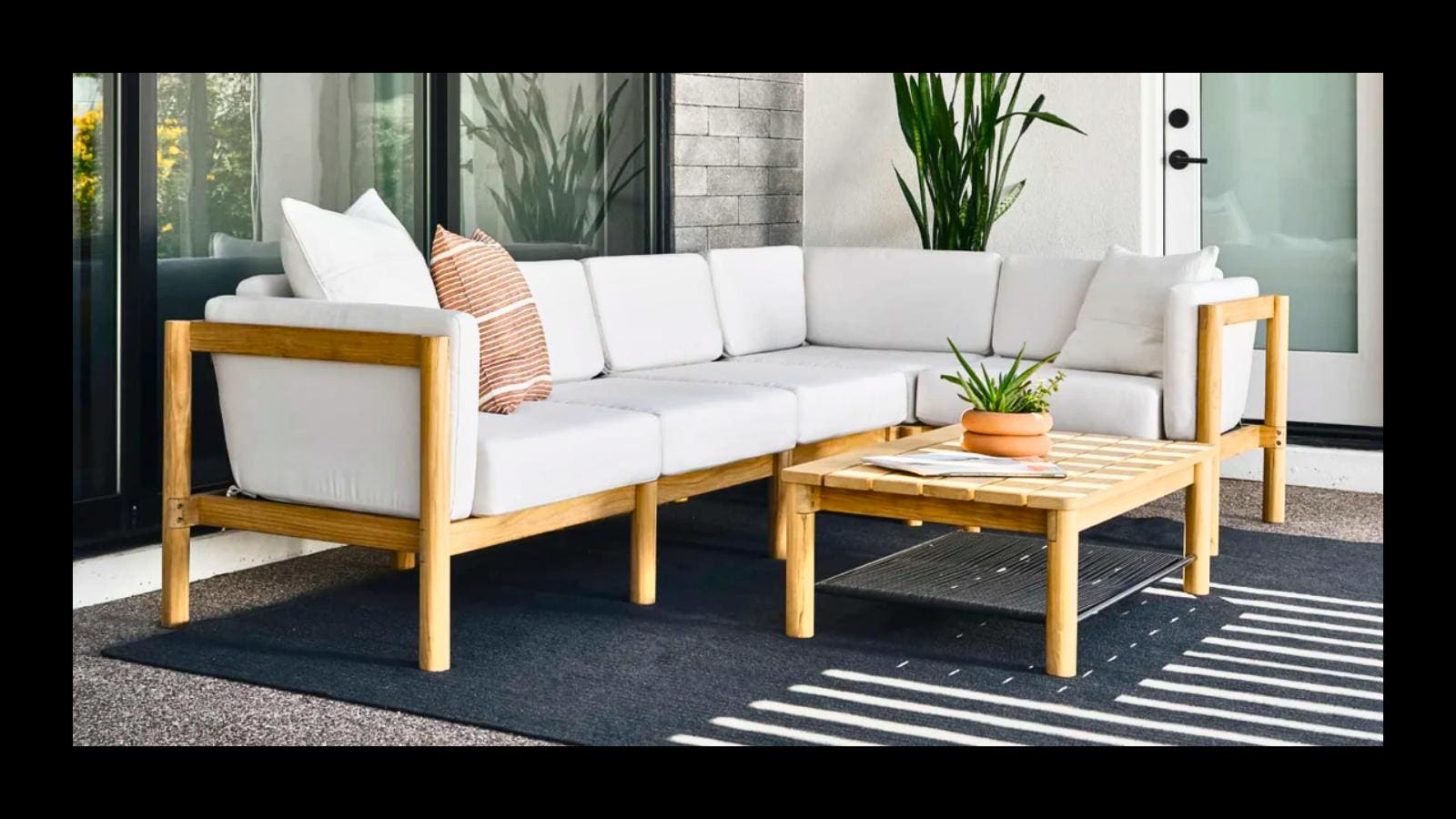 An application scenario or product detail of best outdoor sofas - Image 18