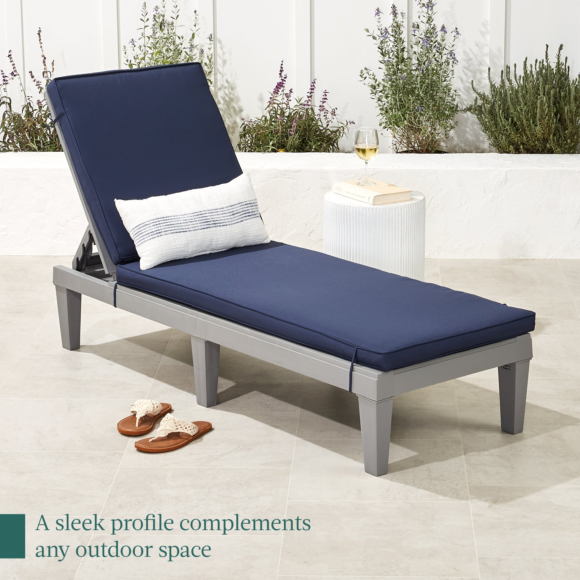 An application scenario or product detail of chaise lounger outdoor - Image 17