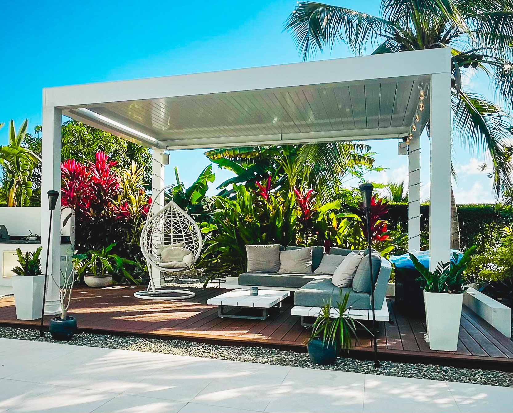 An application scenario or product detail of custom pergola - Image 13