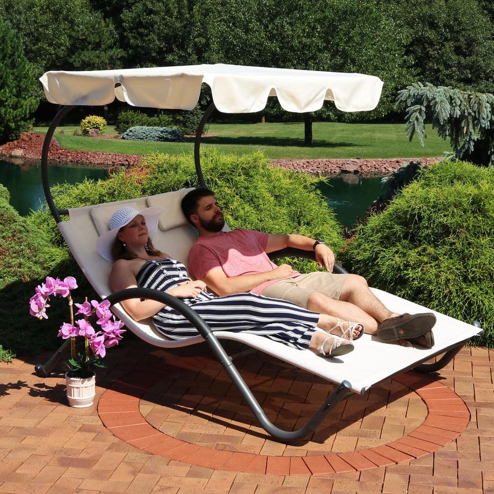 An application scenario or product detail of double outdoor chaise lounge - Image 2