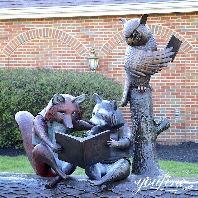 An application scenario or product detail of garden animal sculptures - Image 2