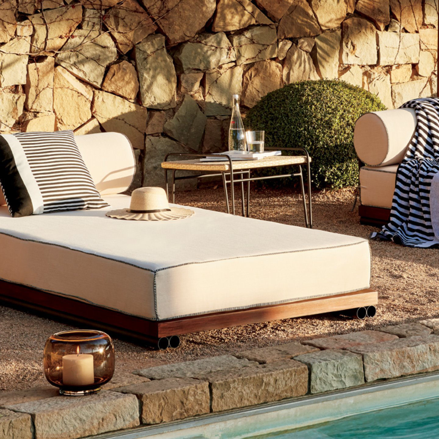 An application scenario or product detail of lounge chaise outdoor - Image 15