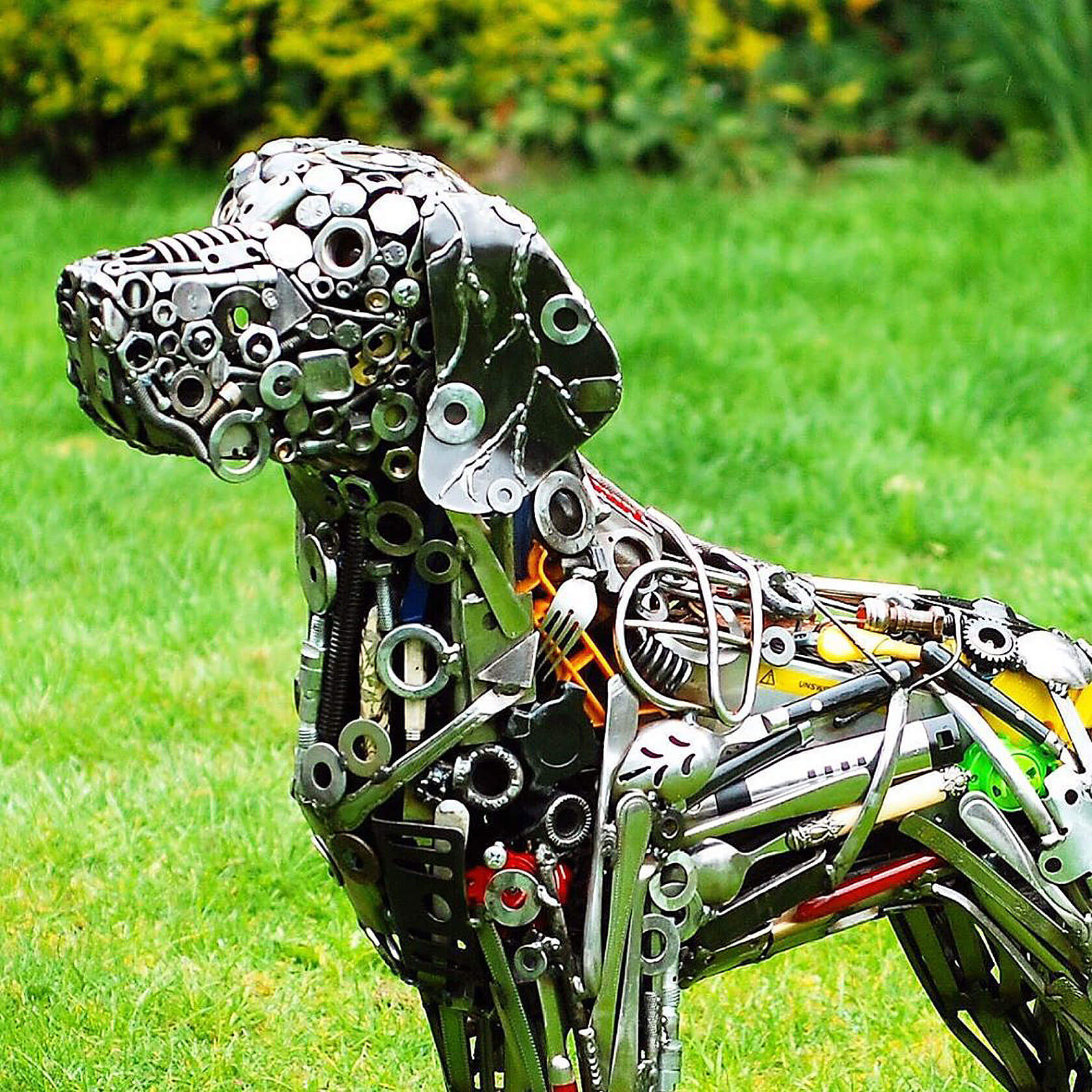An application scenario or product detail of metal animal sculptures - Image 20