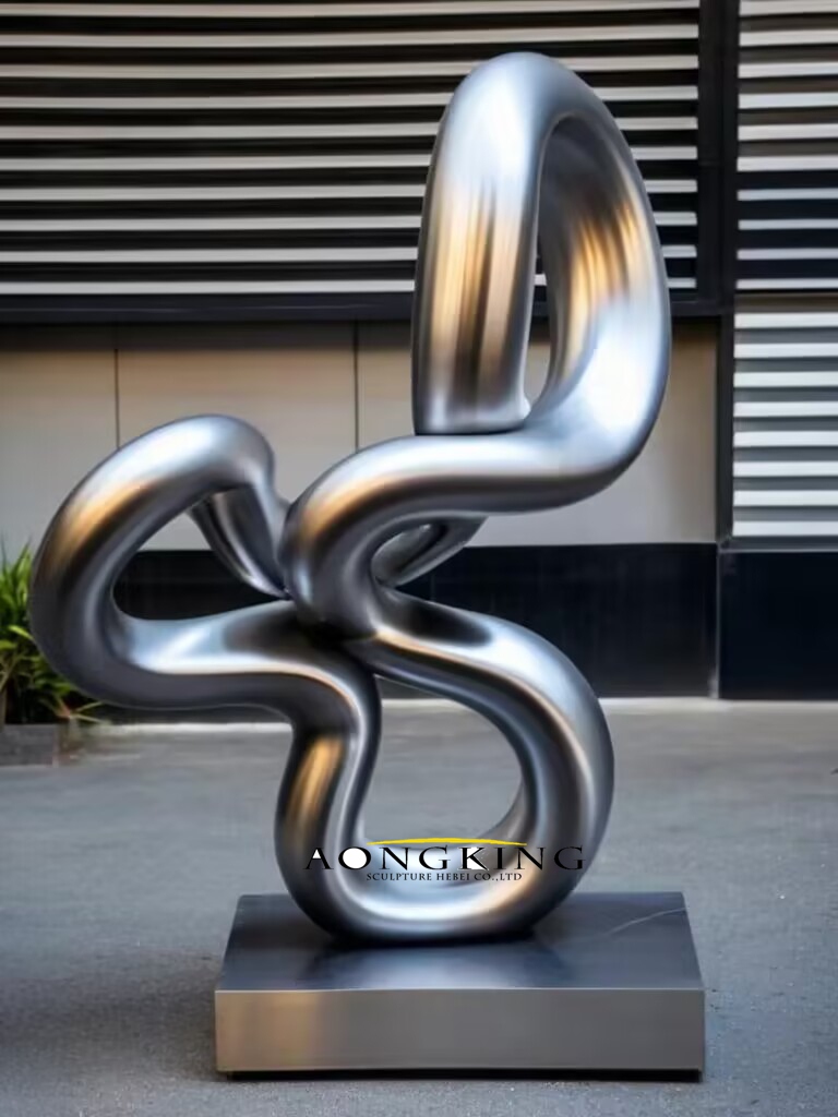 An application scenario or product detail of metal sculpture - Image 18