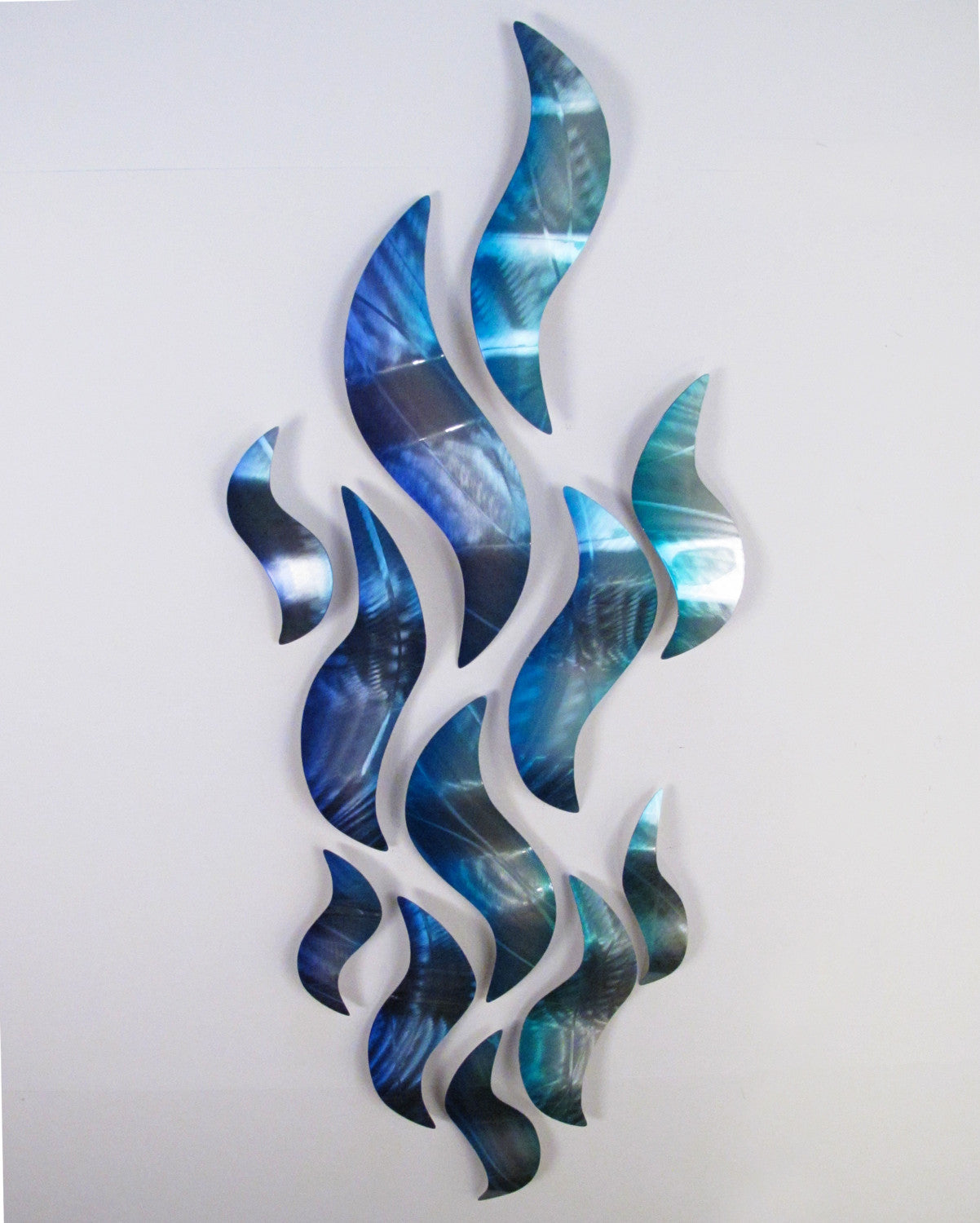An application scenario or product detail of metal sculpture wall - Image 19