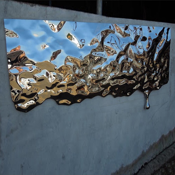 An application scenario or product detail of metal sculpture wall art - Image 8