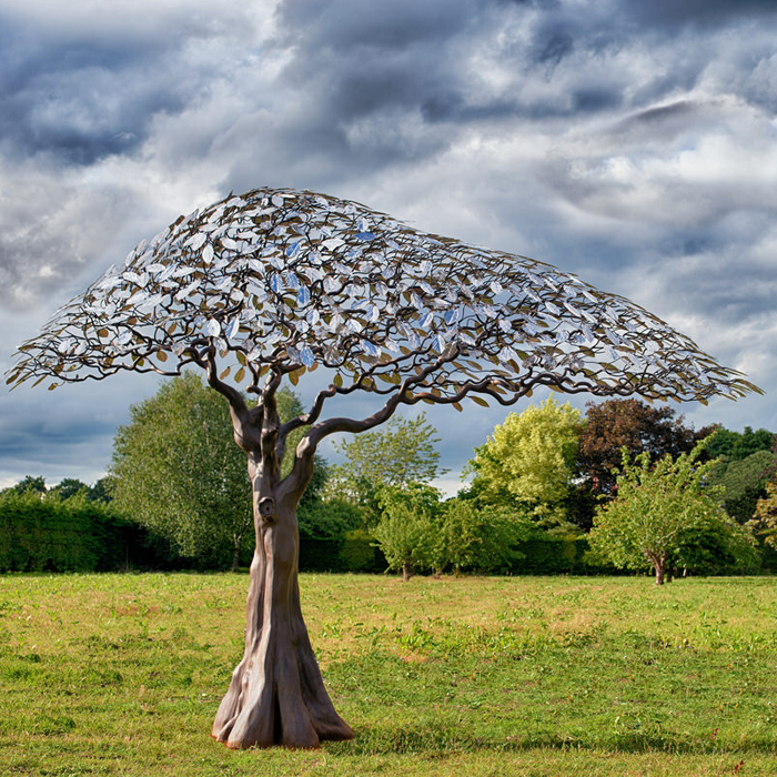 An application scenario or product detail of metal tree sculpture - Image 7