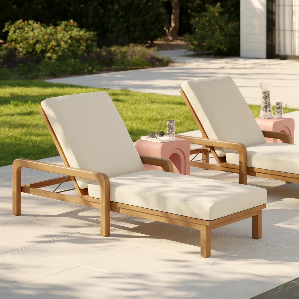 An application scenario or product detail of most comfortable outdoor chaise lounge chairs - Image 8