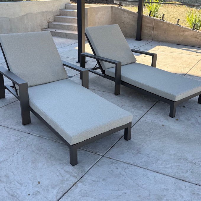 An application scenario or product detail of most comfortable outdoor chaise lounge chairs - Image 17