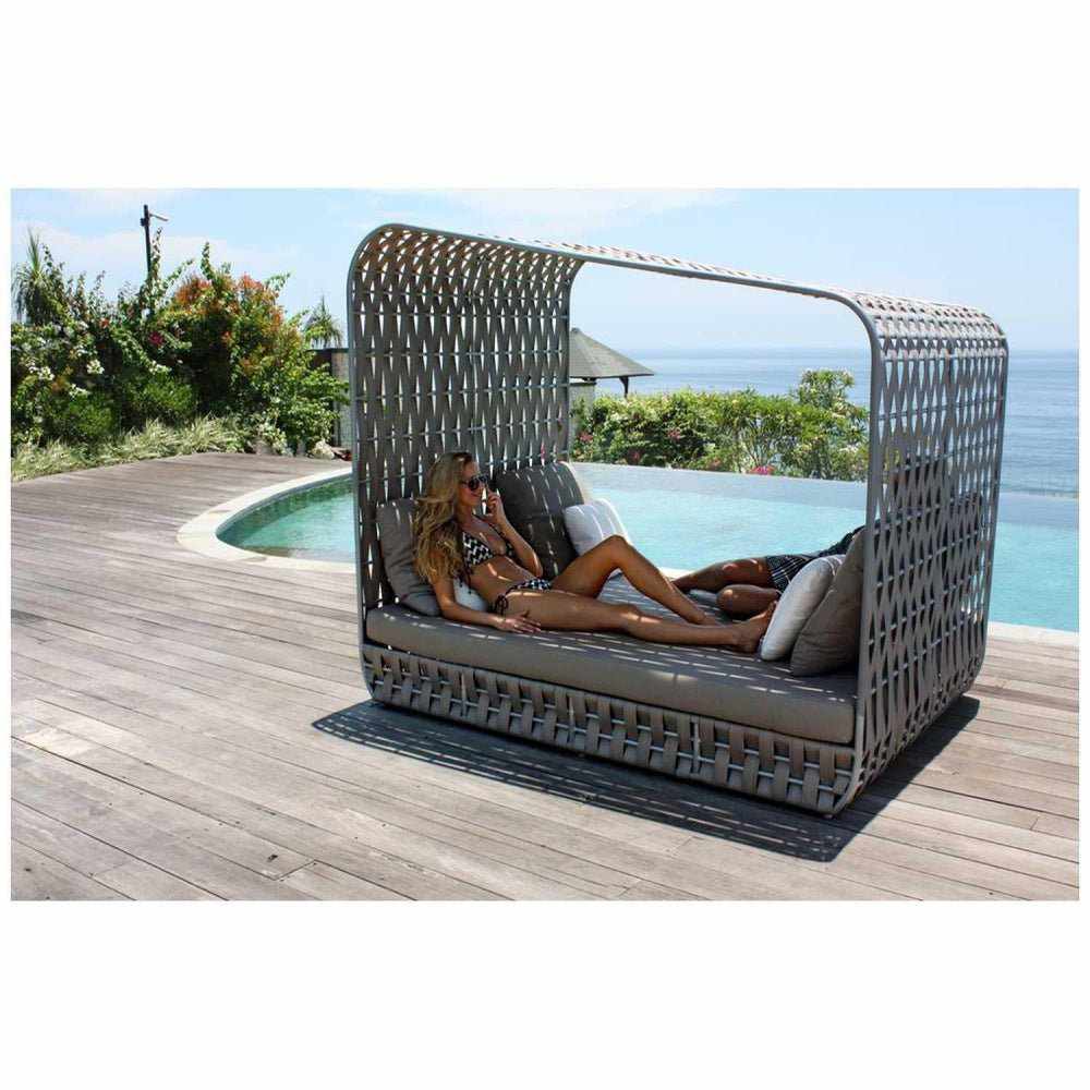 An application scenario or product detail of outdoor cabana daybed - Image 20