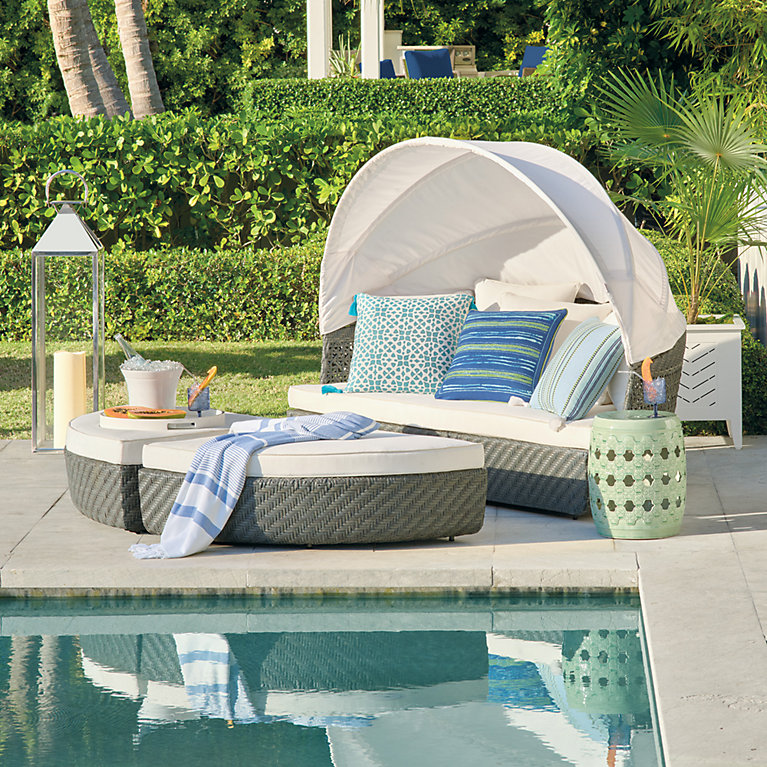 An application scenario or product detail of outdoor canopy daybed - Image 18