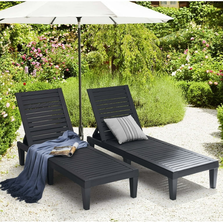 An application scenario or product detail of outdoor chaise lounge chair set - Image 5