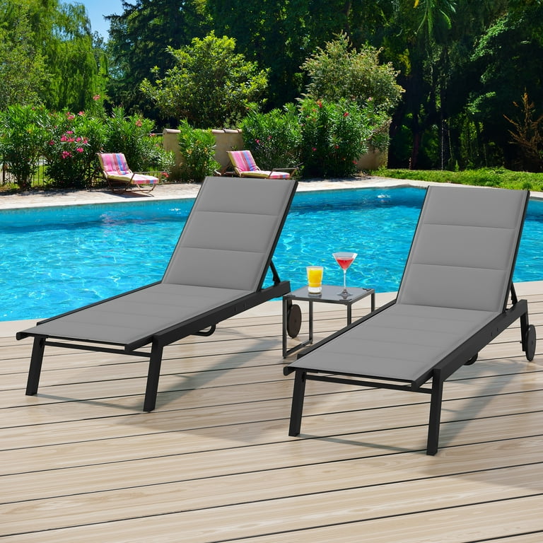 An application scenario or product detail of outdoor chaise lounge chair set - Image 8