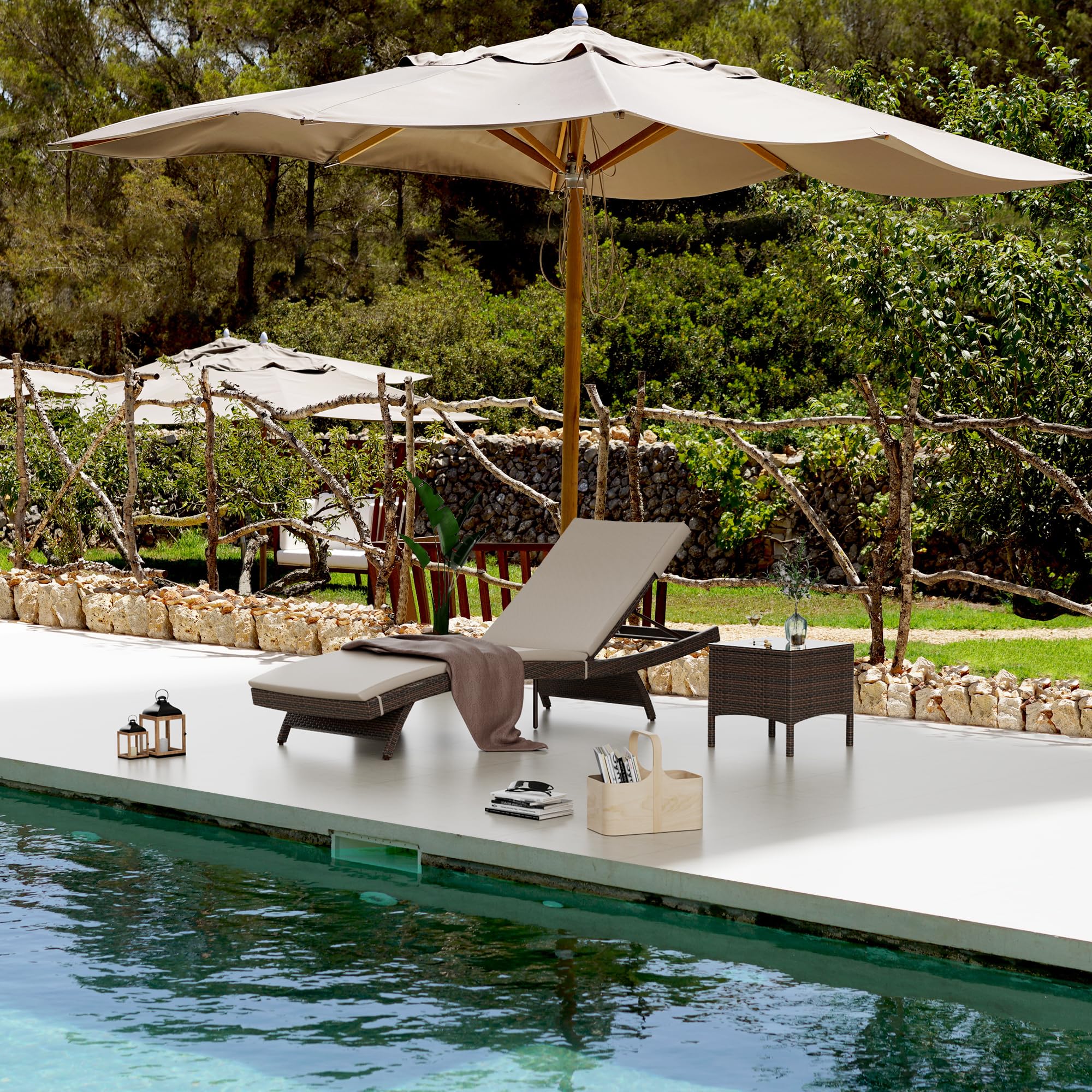 An application scenario or product detail of outdoor chaise lounge chair set - Image 22
