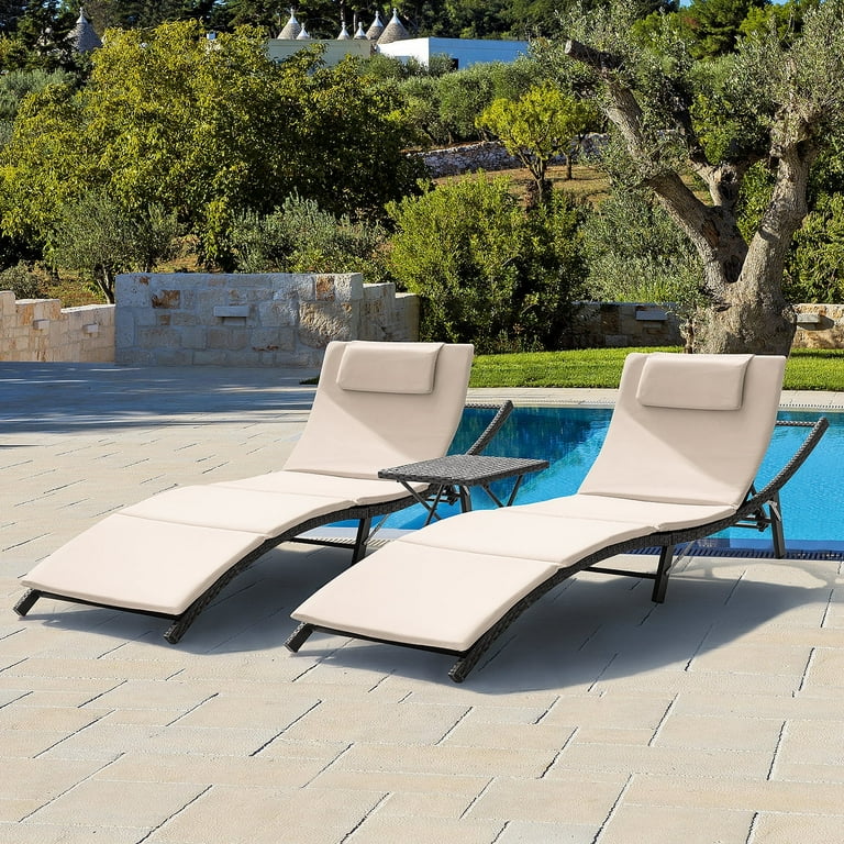 An application scenario or product detail of outdoor chaise lounge chair sets - Image 2