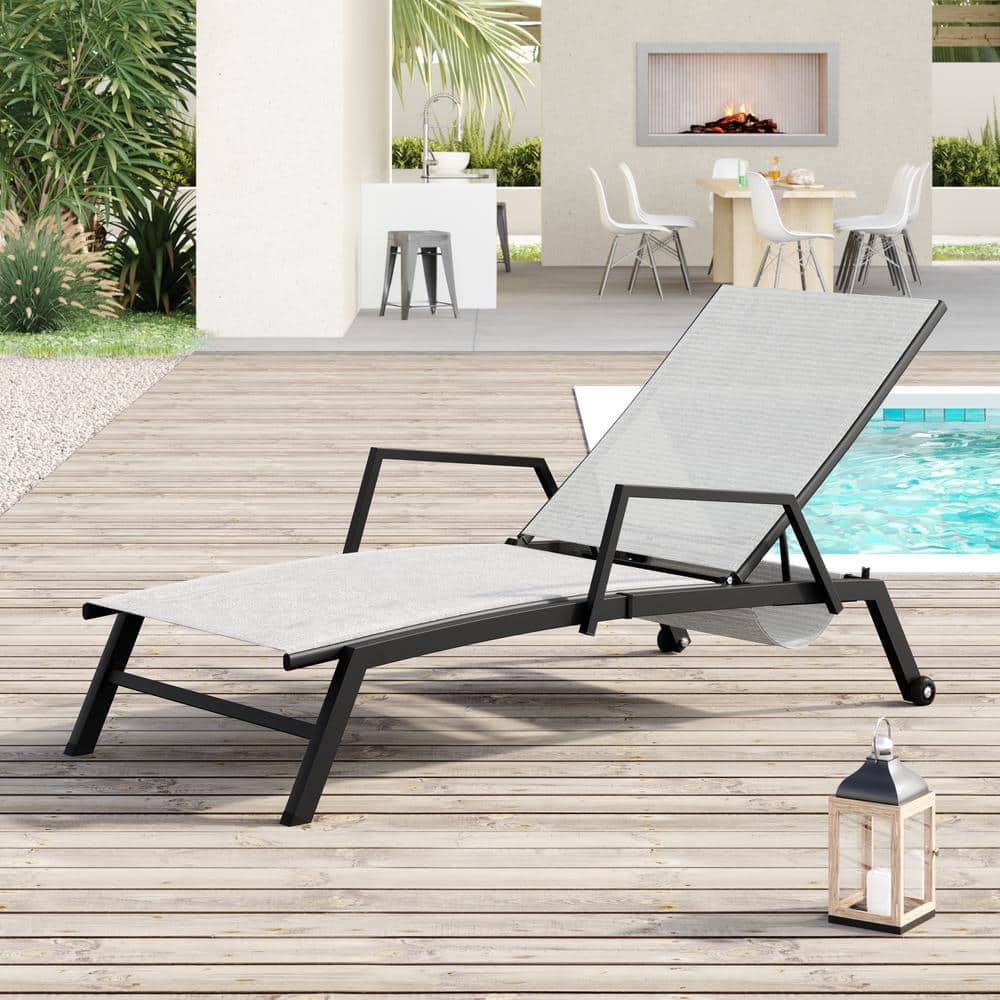 An application scenario or product detail of outdoor chaise lounge chairs with arms - Image 2