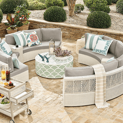 An application scenario or product detail of outdoor curved sofa - Image 15