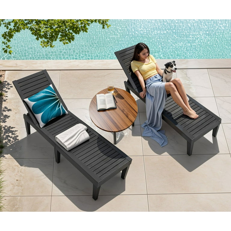 An application scenario or product detail of outdoor lounge chaise chair - Image 2
