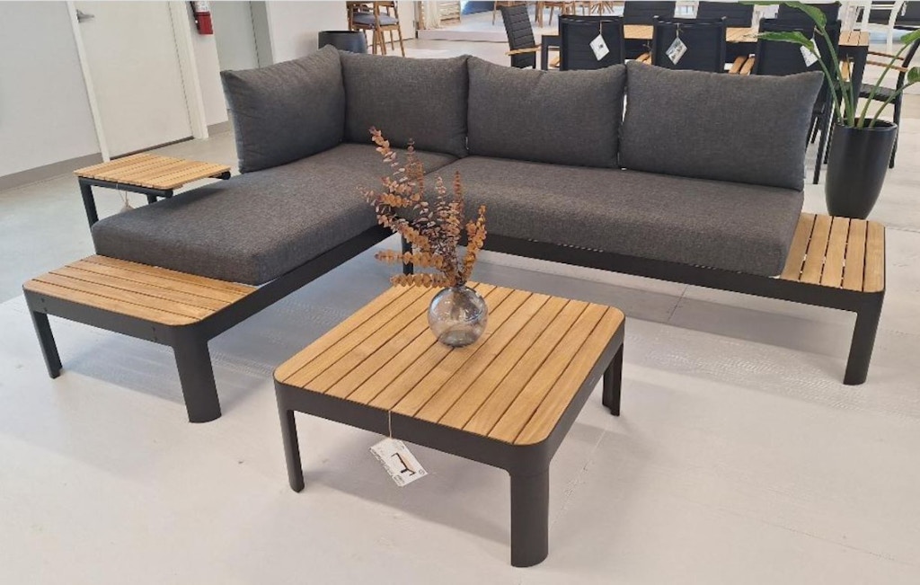 An application scenario or product detail of outdoor sofa with table - Image 10