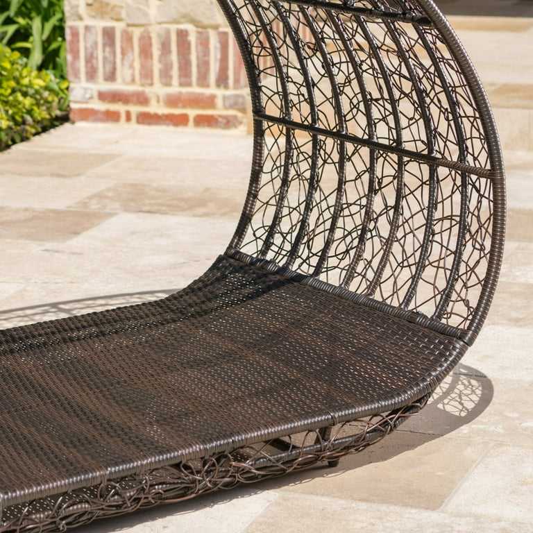 An application scenario or product detail of outdoor wicker daybed - Image 20