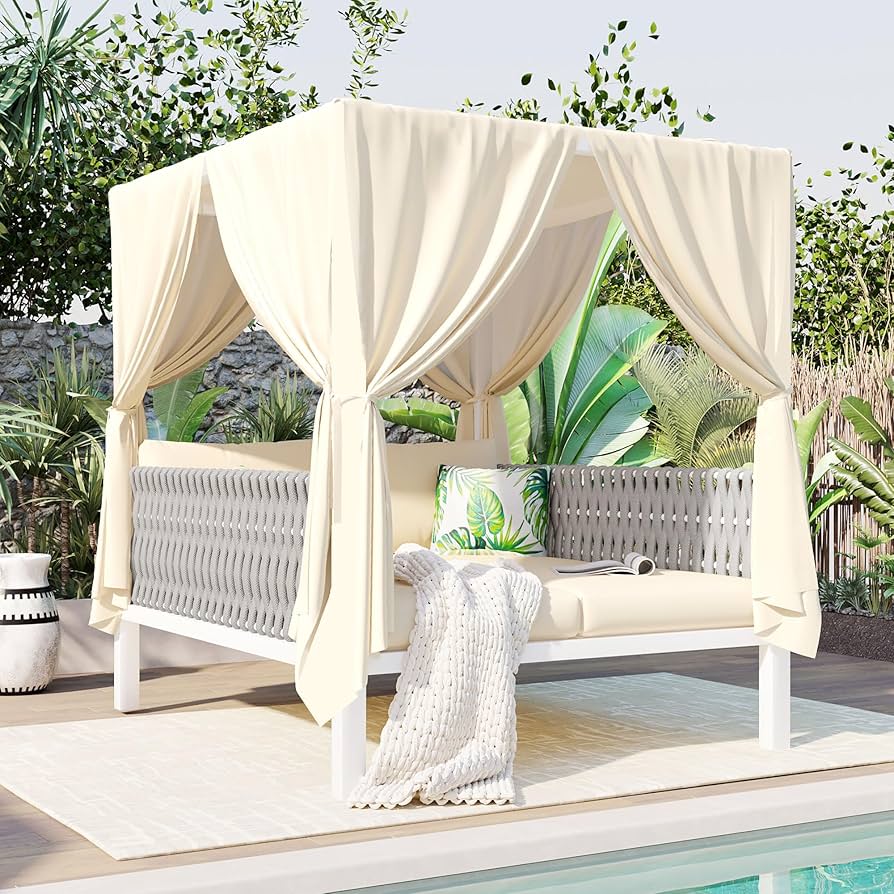 An application scenario or product detail of outdoor wicker daybed with canopy - Image 4