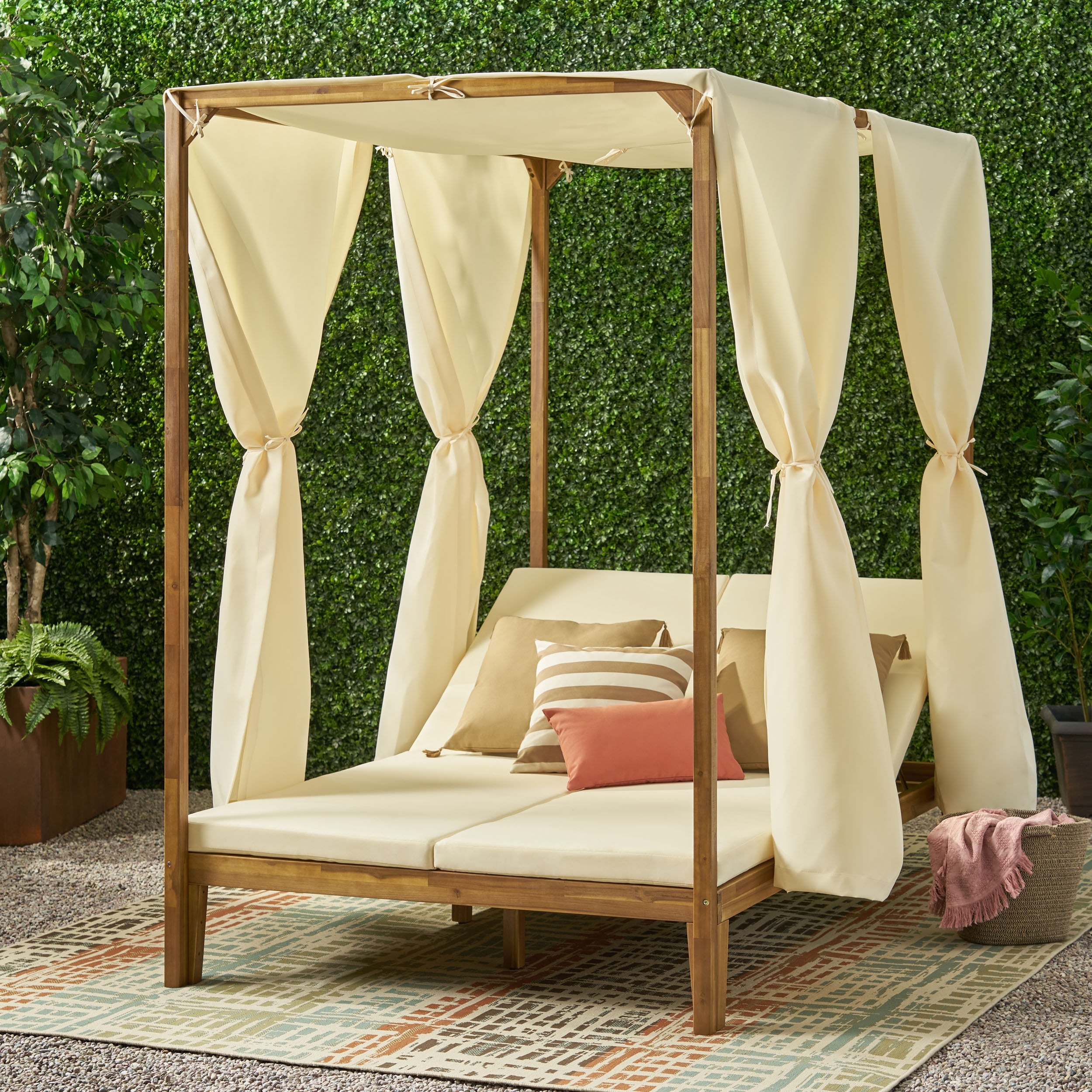 An application scenario or product detail of outdoor wood daybed - Image 4