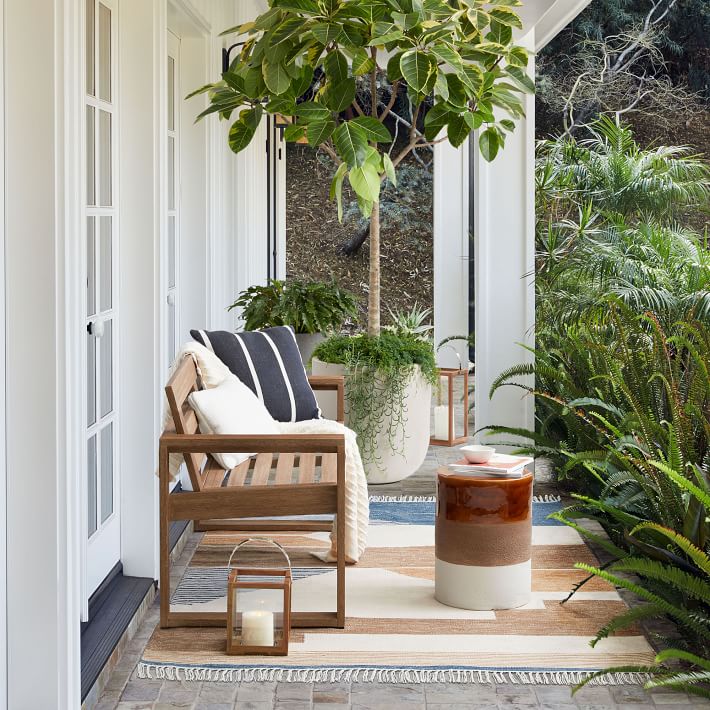 An application scenario or product detail of outside bench - Image 17