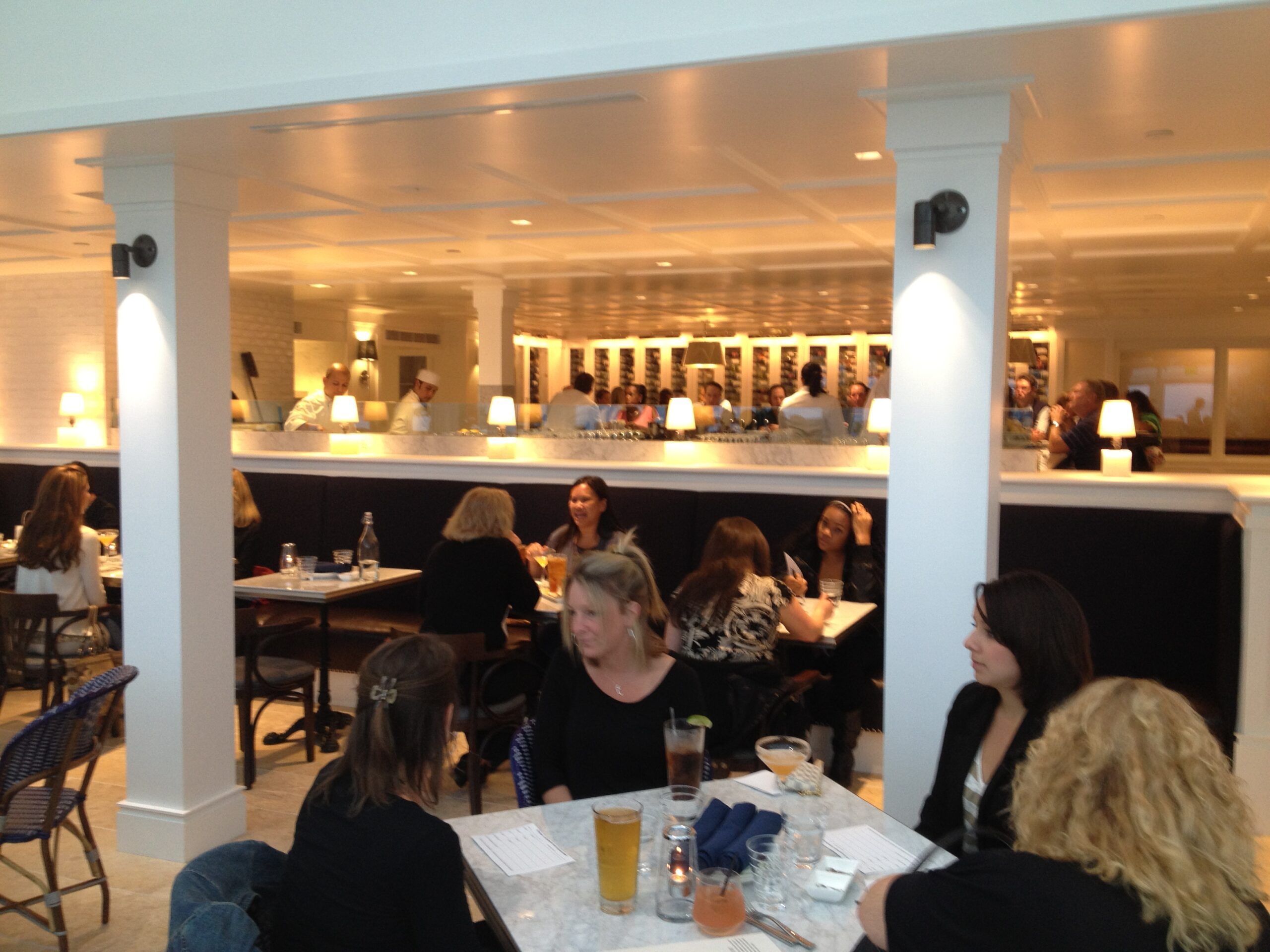 An application scenario or product detail of pebble beach the bench - Image 16