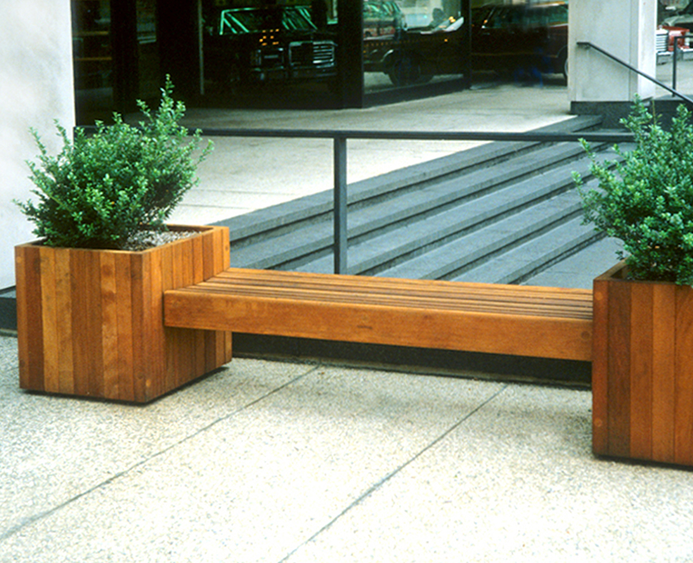An application scenario or product detail of planter bench - Image 18