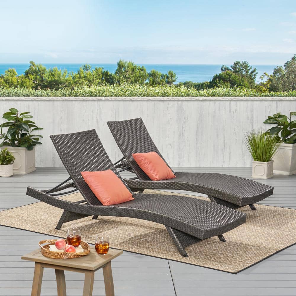 An application scenario or product detail of rattan chaise lounge outdoor - Image 2