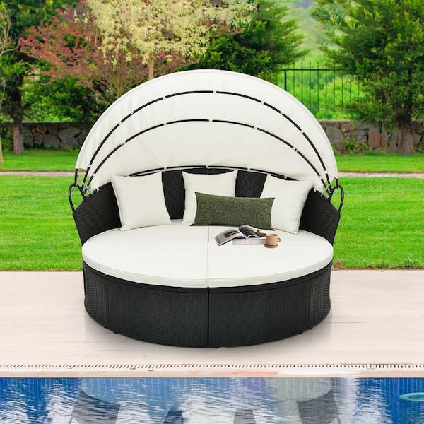 An application scenario or product detail of round outdoor daybed - Image 10