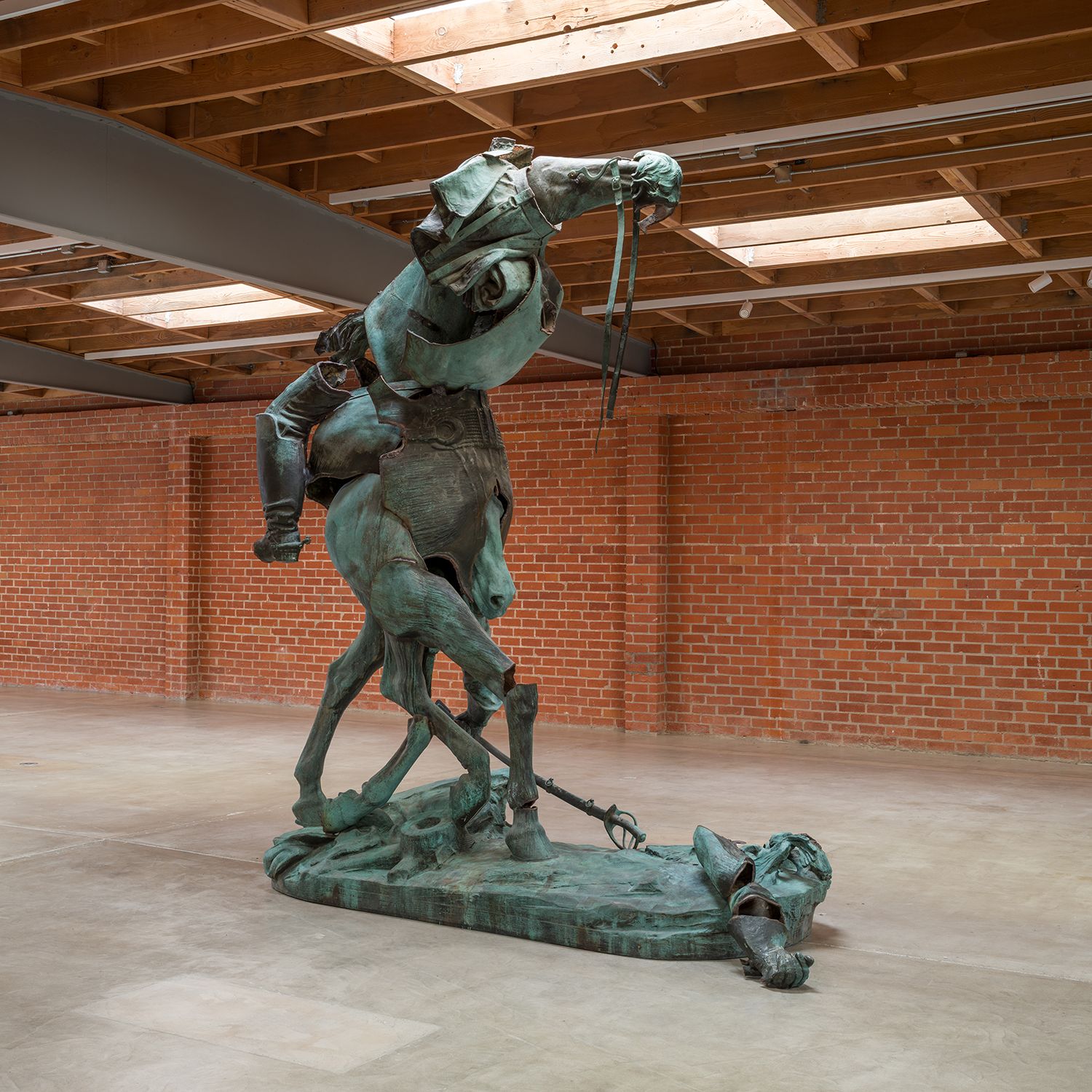 An application scenario or product detail of sculpture artwork - Image 18