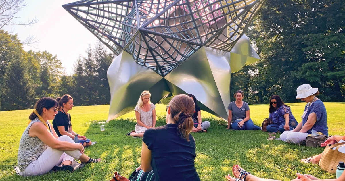 An application scenario or product detail of sculpture gardens - Image 18