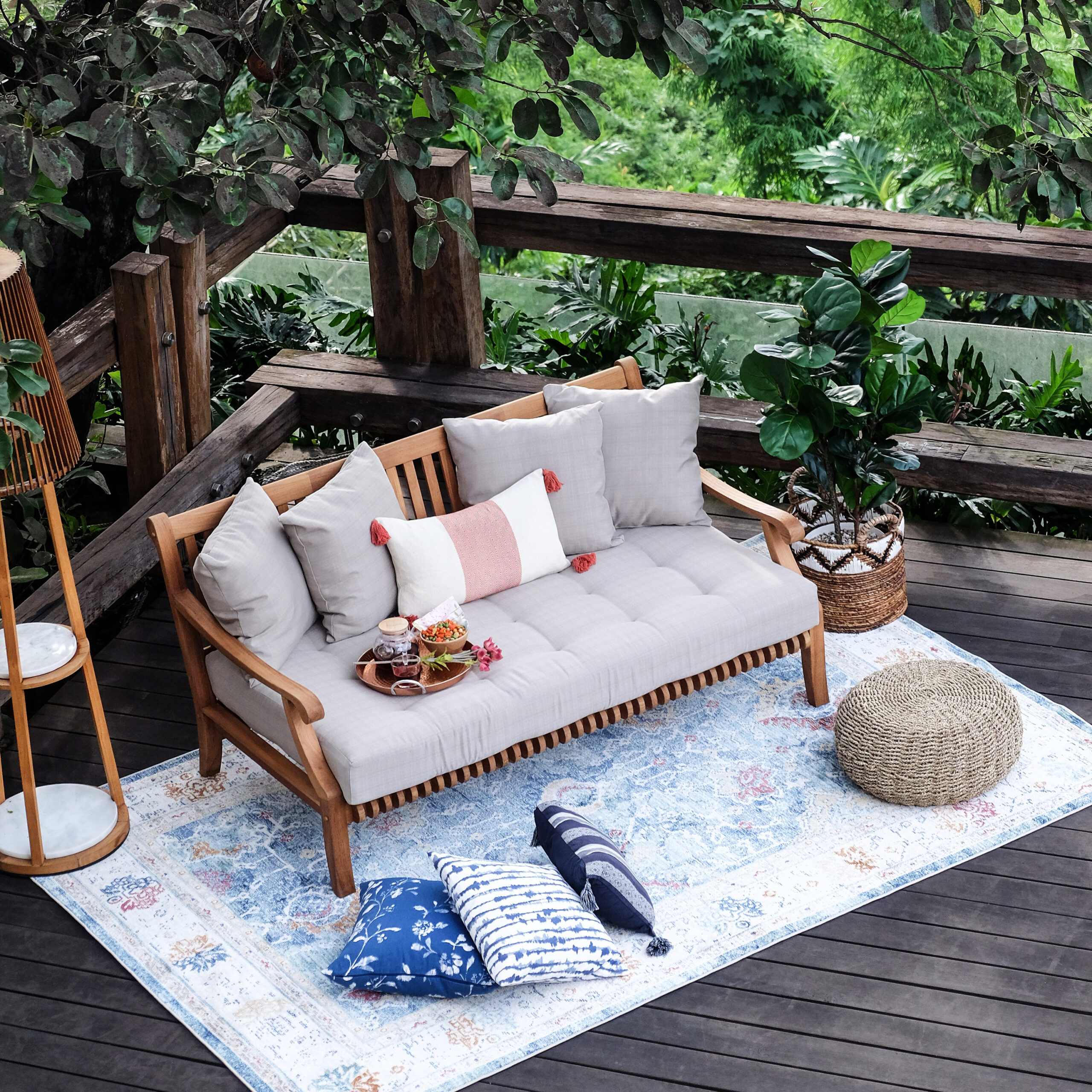 An application scenario or product detail of small outdoor daybed - Image 9