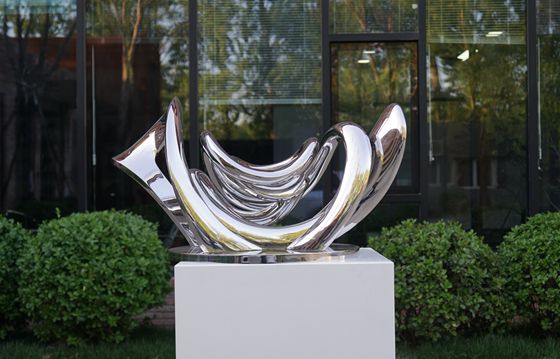 An application scenario or product detail of stainless steel metal sculpture - Image 22