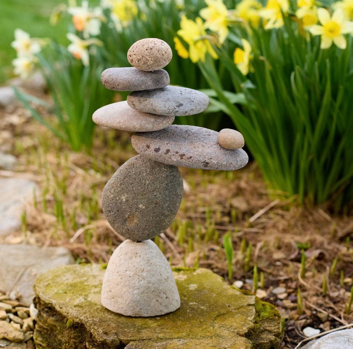 An application scenario or product detail of stone garden sculptures - Image 12