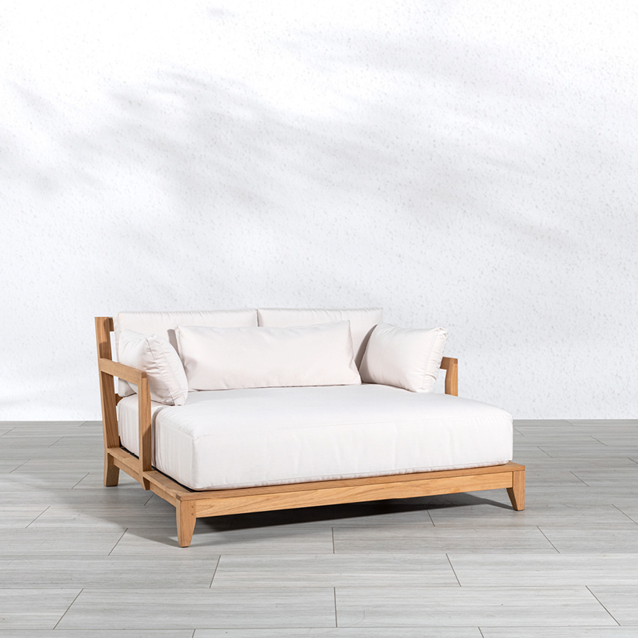 An application scenario or product detail of teak daybed outdoor - Image 3