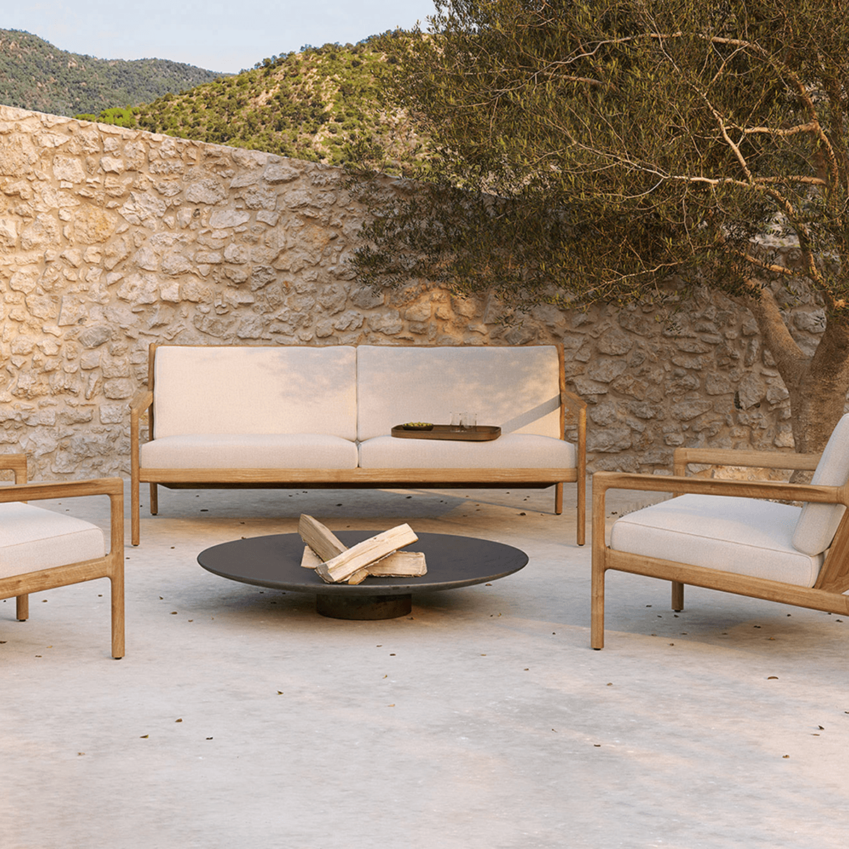 An application scenario or product detail of teak outdoor sofa - Image 12