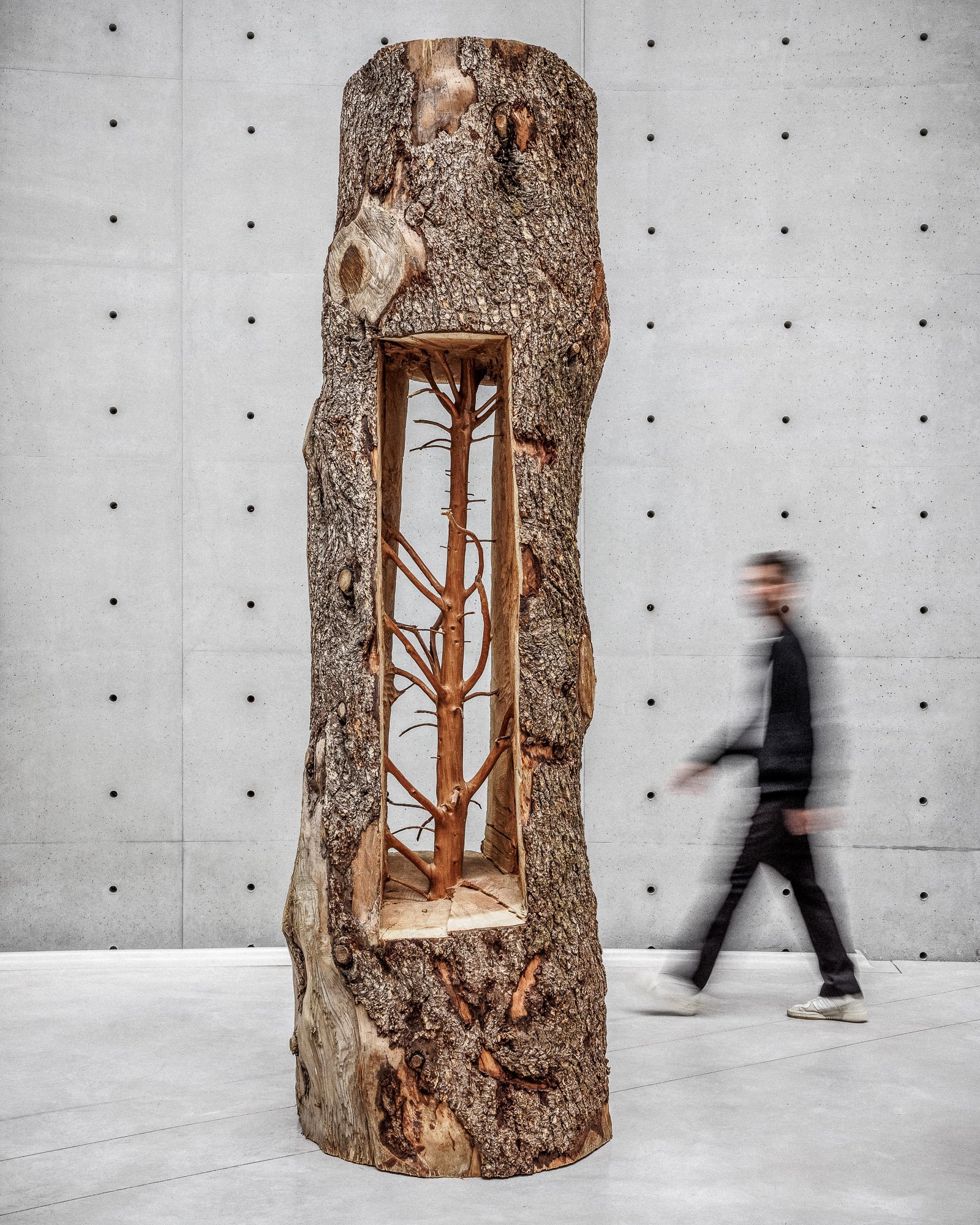 An application scenario or product detail of tree sculpture - Image 21